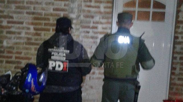 Allanamientos en Rafaela, Esperanza y Santa Fe, con ocho detenidos y secuestro de drogas