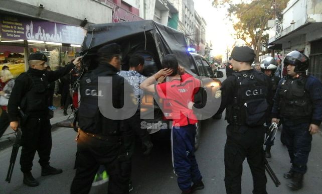 A raíz de disturbios. El jueves fueron detenidos cuatros jóvenes.&nbsp;