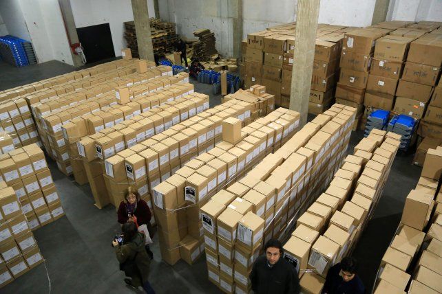 La provincia asegura que los resultados de las Paso estarán cerca de la medianoche