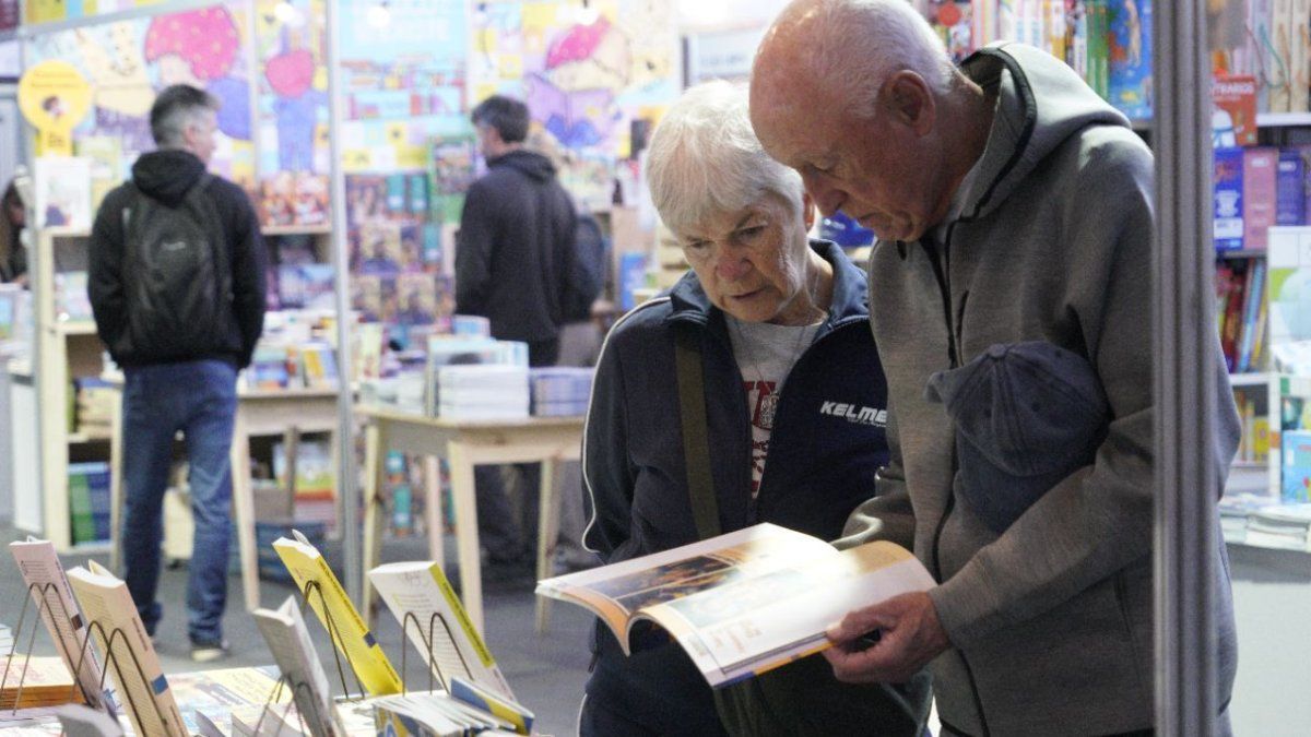 Inauguró la Feria del Libro en Rosario: "Entre tanto griterío, nuestro desafío es saber administrar la palabra"