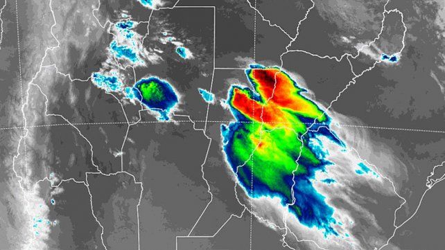 El SMN emitió un alerta por tormentas fuertes con lluvias intensas