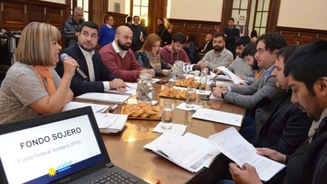 Reclamo. La eliminación por decreto del fondo sojero motivó esta semana una amplia reunión en el Concejo.