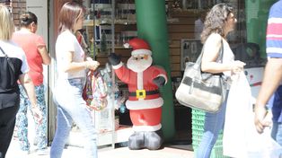 El comercio lleva 23 meses de caída y espera ansioso las Fiestas