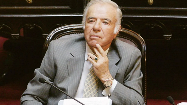 Además del económico