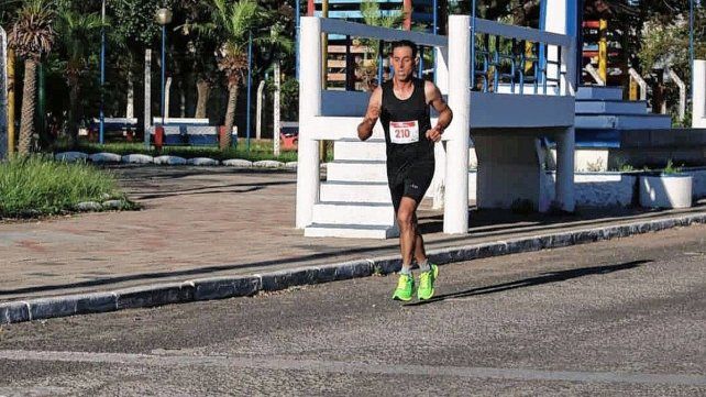 Luis Alvez en plena competencia.
