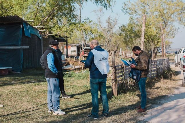 Intiman por ocupación de tierras y construcciones ilegales