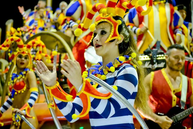 Continúa El Carnaval del País en Gualeguaychú