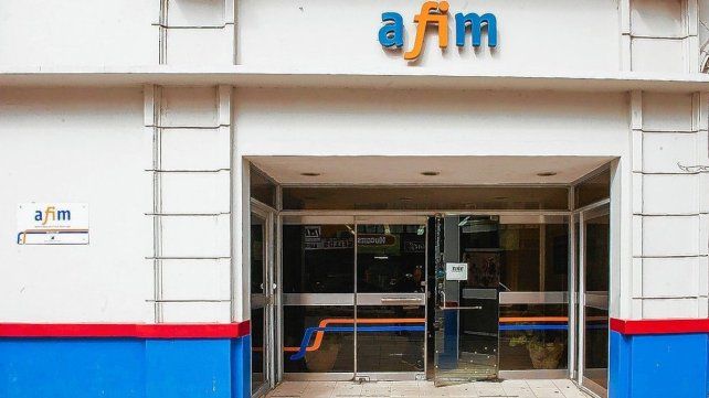 El plan permite cancelar deudas municipales en hasta 24 cuotas