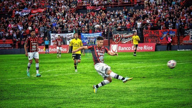 Patronato le ganó a Flandria como local.