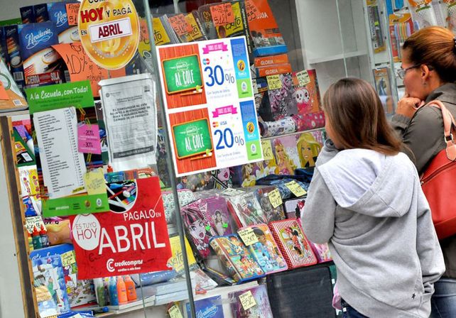 Las ventas minoristas cayeron 5,8% en marzo