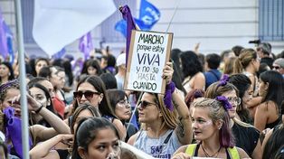 La marcha del 8M fue masiva en Santa Fe: Basta de justicia machista y patriarcal