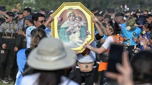 Peregrinación de los Pueblos: fe, sacrificio y multitudinaria devoción en el cierre de la Hasenkamp-Paraná