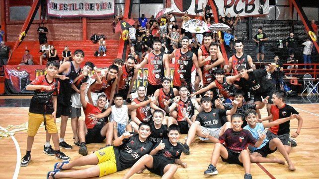 Colón sacó adelante un duro partido ante Norte de Armstrong en el Otrino.