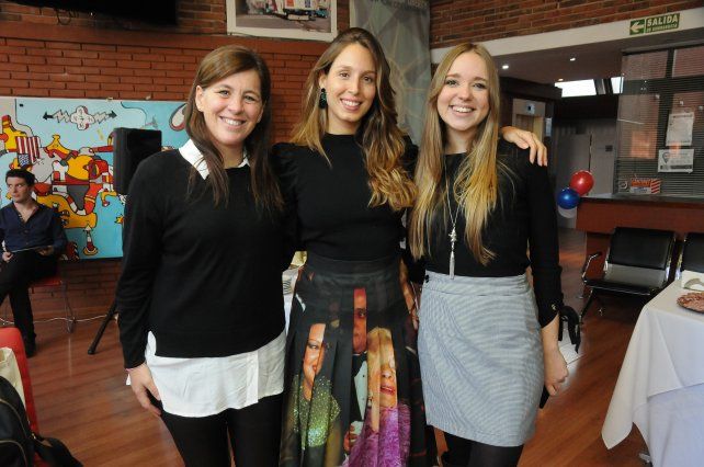 Karina Llopart , Luisina Addad y  Virginia Bartolucci