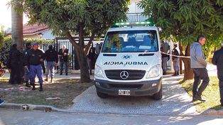 Hallan muertos a la esposa y a un hijo del senador Naidenoff