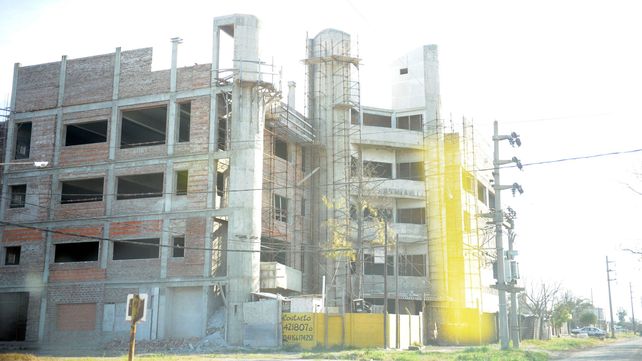 El polideportivo que Zacarías levantaba en San Lorenzo desde 2011 con excepciones para su edificación.