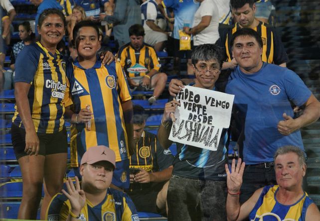 Bien al sur. Estos hinchas llegaron desde Tierra del Fuego para ver a Central.