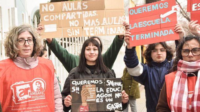 Queremos la escuela terminada