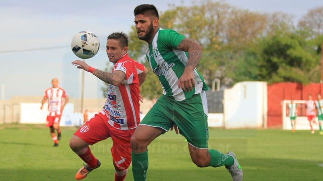 Otra derrota del Decano ante un rival directo