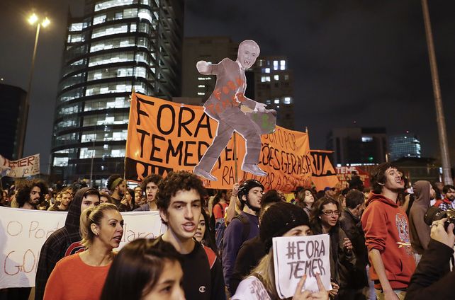 Malestar. Asesores del mandatario brasileño temen que ya sea demasiado tarde para contrarrestar las protestas.