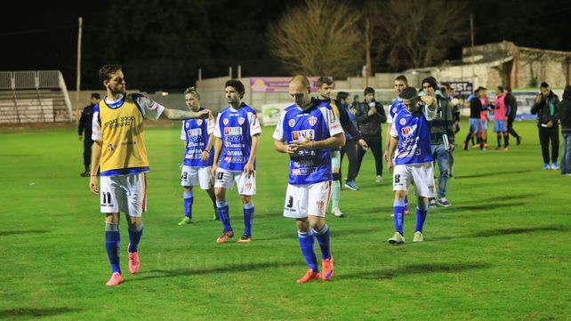 Las fotos del nuevo capítulo de la pesadilla Decana