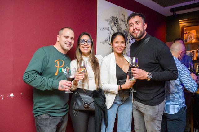 Cristian Ereñú, Eliana Sánchez, Noelia Molina y Emanuel Varela