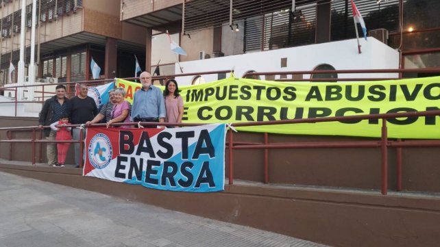 La Histórica: vecinos volantearon contra la tarifa eléctrica&nbsp;
