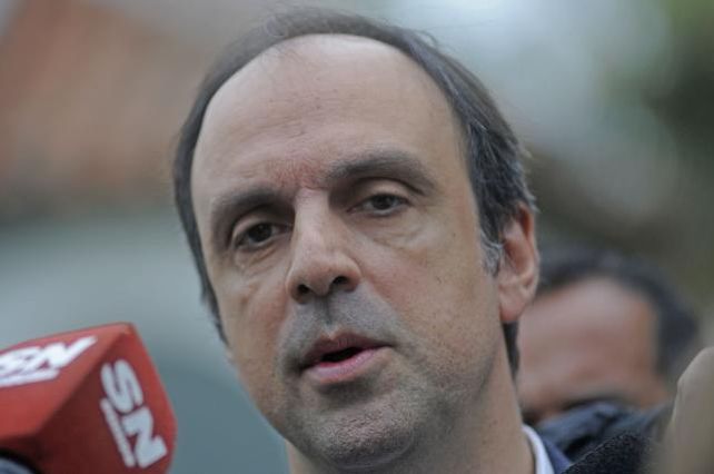 Corral salió a responder y fue duro contra la EPE