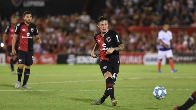 Aníbal Moreno debutó en la primera de Newell's. En 2021 se fue a Racing.