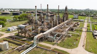 Refinería San Lorenzo. Inicia un plan para reconvertirla en biorrefinería.