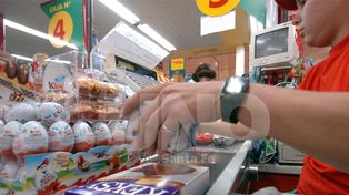 Trabajadores de comercio acordaron un 27% de aumento y un sueldo mínimo de $10.007