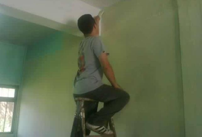 Manos a la obra. En la escuela primaria se acondicionaron cuatro salones