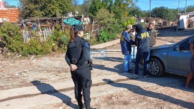 Dos detenidos por venta de cocaína a la siesta y en plena calle del Volcadero