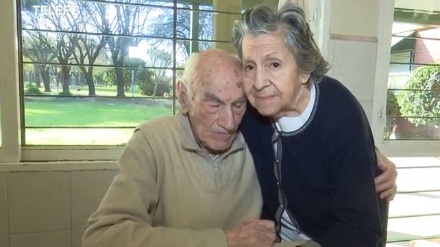 Lo oscuro ya pasó, afirman los abuelos que fueron desalojados y que ahora tienen dónde vivir