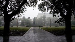 El tiempo en Rosario: alerta amarillo por tormentas fuertes para la Nochebuena