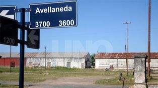 Candioti Norte pide sendas peatonales sobre las vías