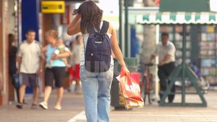 Casi el 60% del comercio local vendió menos