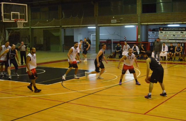 Colón está más cerca de la Liga Argentina de básquet