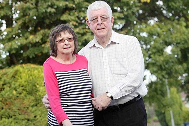 Tras infarto cerebral, abuelita no deja de decir groserías