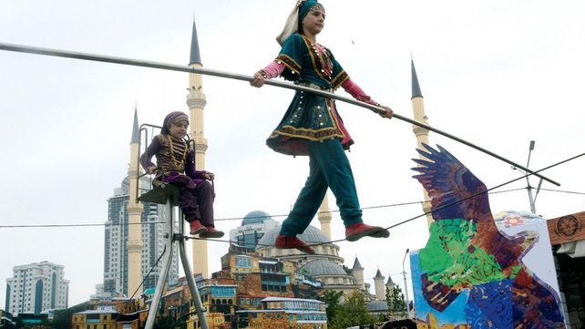 Celebración de 200 bodas simultáneas en la ciudad de Grozny, Rusia