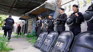 La casa en la que vivieron hasta ser detenidos o asesinados los hermanos Funes el día de la demolición, cuando ocurrieron las amenazas.&nbsp;