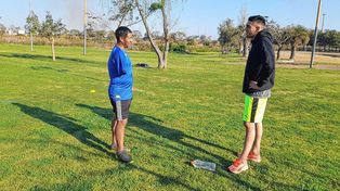 Miguel Lemos, arquero de la Selección Argentina de fútbol para amputados, entrenó con Santiago Mele.