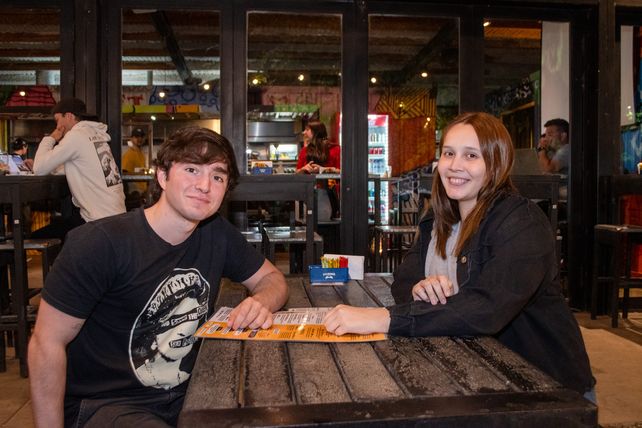 Matías Sarrias y Agustina Martina