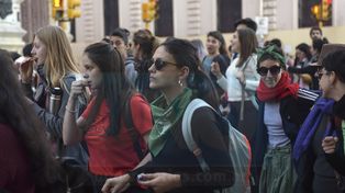 {alttext(,La Marcha #NiUnaMenos en imágenes )}