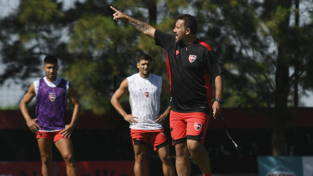 Cristian Fabbiani se reencontrará con los futbolistas este lunes