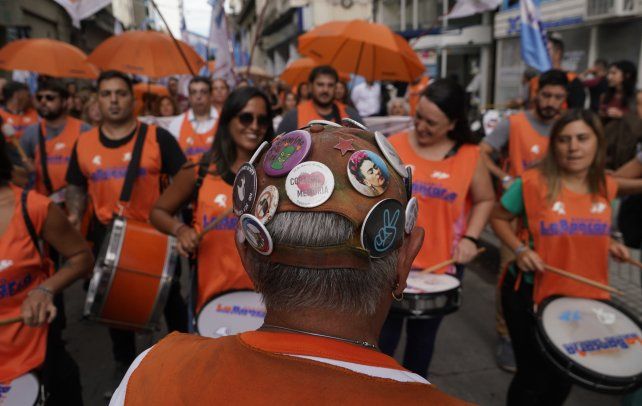 Se activan las paritarias pero también los conflictos en el sector sindical