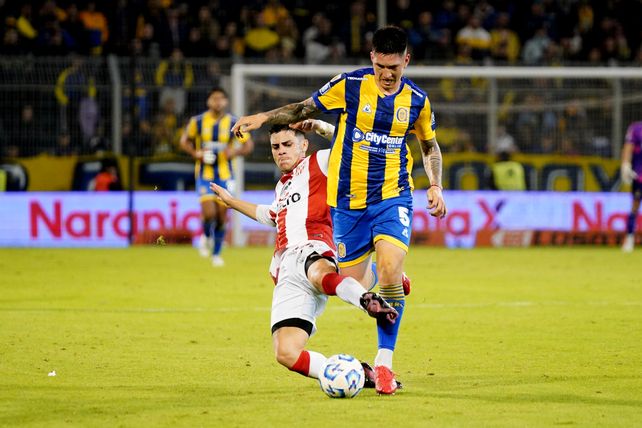 Franco Ibarra es una pieza clave para Holan. Faltó con Riestra y ante San Lorenzo, este último por suspensión.