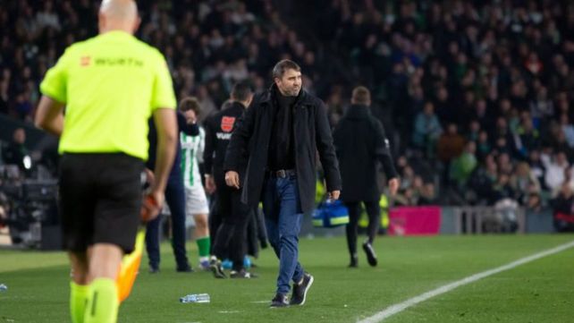 El Chacho Coudet no la pasa nada bien en España.&nbsp;