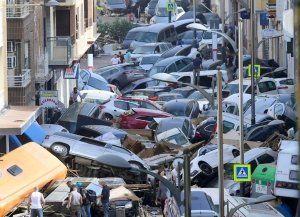 La violenta tormenta en Valencia dejó casi un centenar de muertos