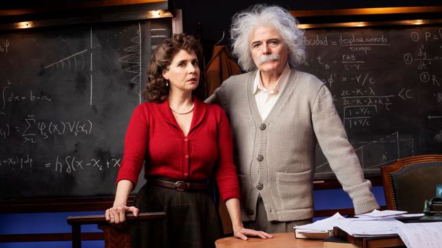 Gabriela Toscano y Luis Machín protagonizan Relatividad